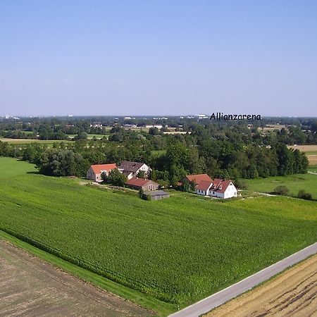 Gasthaus Mooshaeusl Hebertshausen Exterior photo
